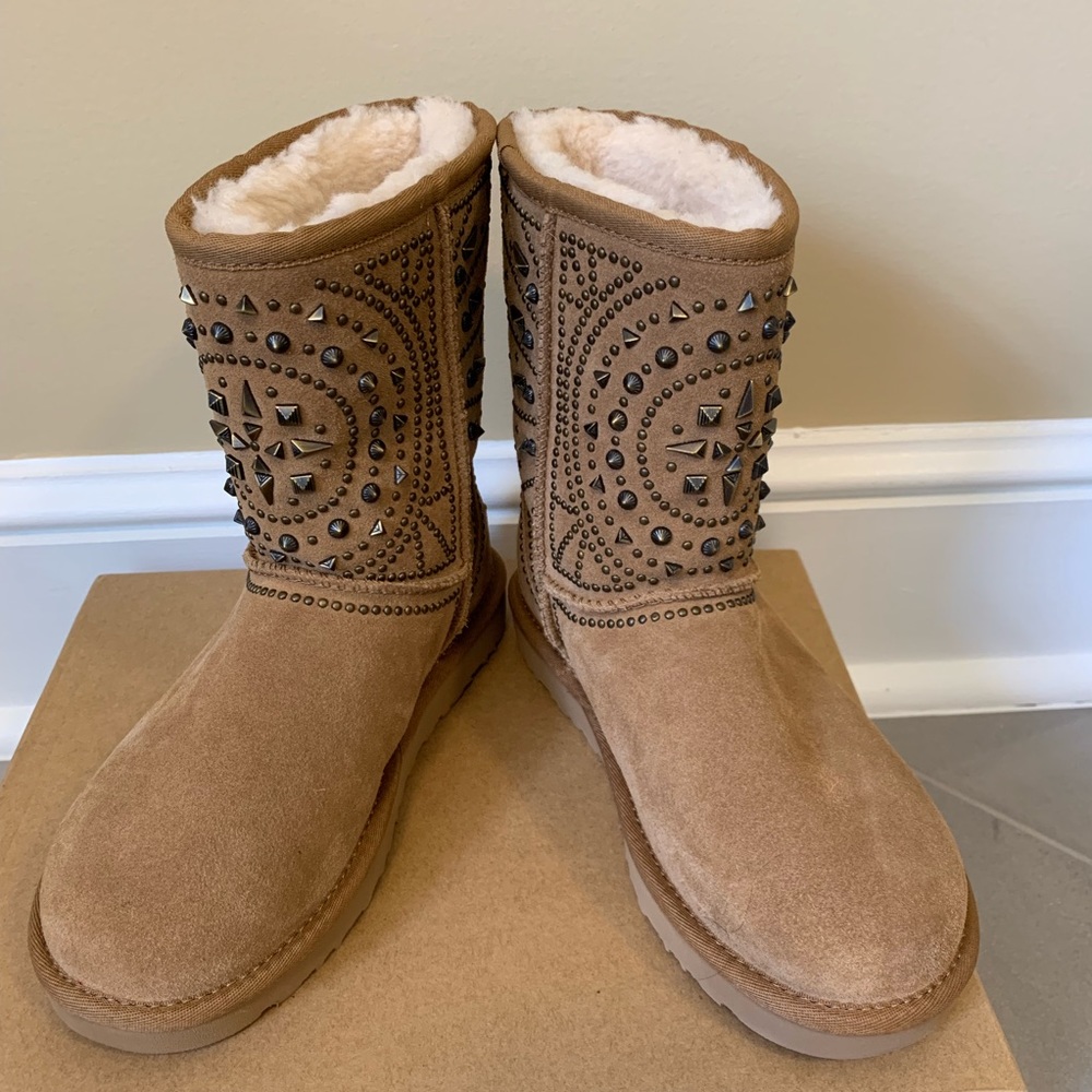 UGG FIORE Deco Studs Chestnut Boots - Picture 3 of 8